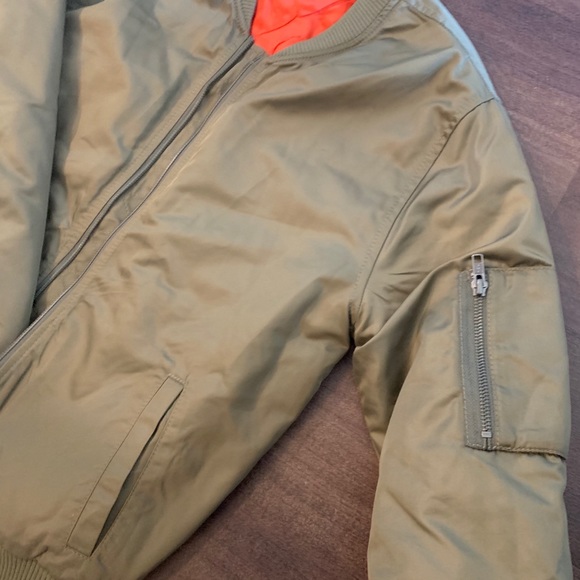 Army green bomber jacket - Picture 3 of 3